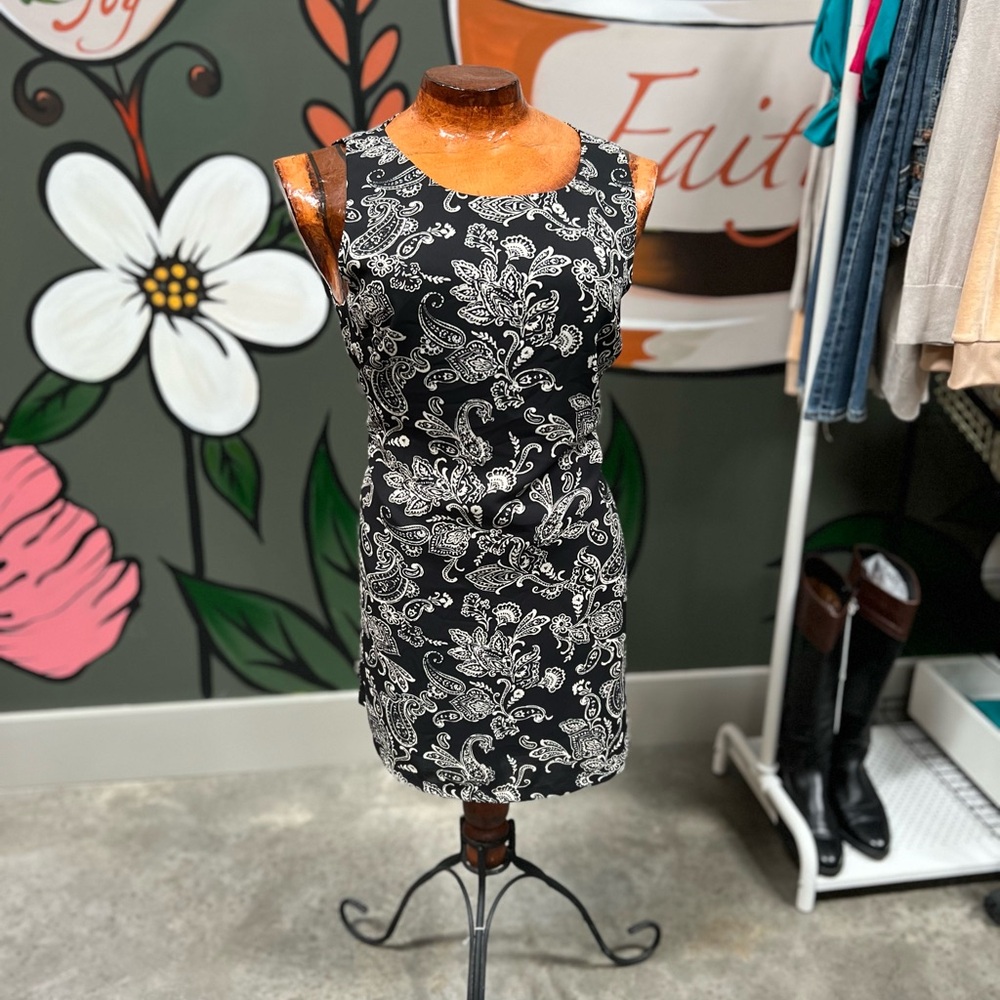 90s/Y2K Office Siren Black & White Paisley Mini Dress